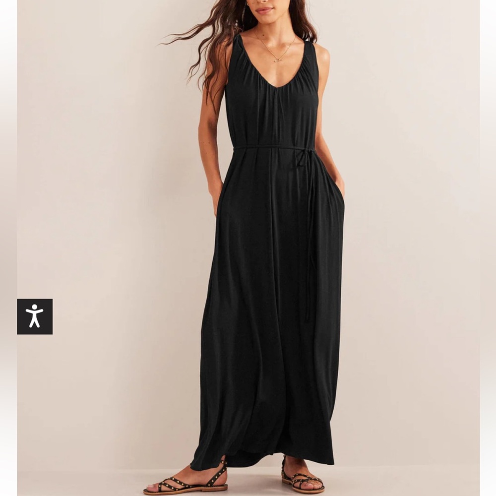 Boden V-Neck Black Maxi